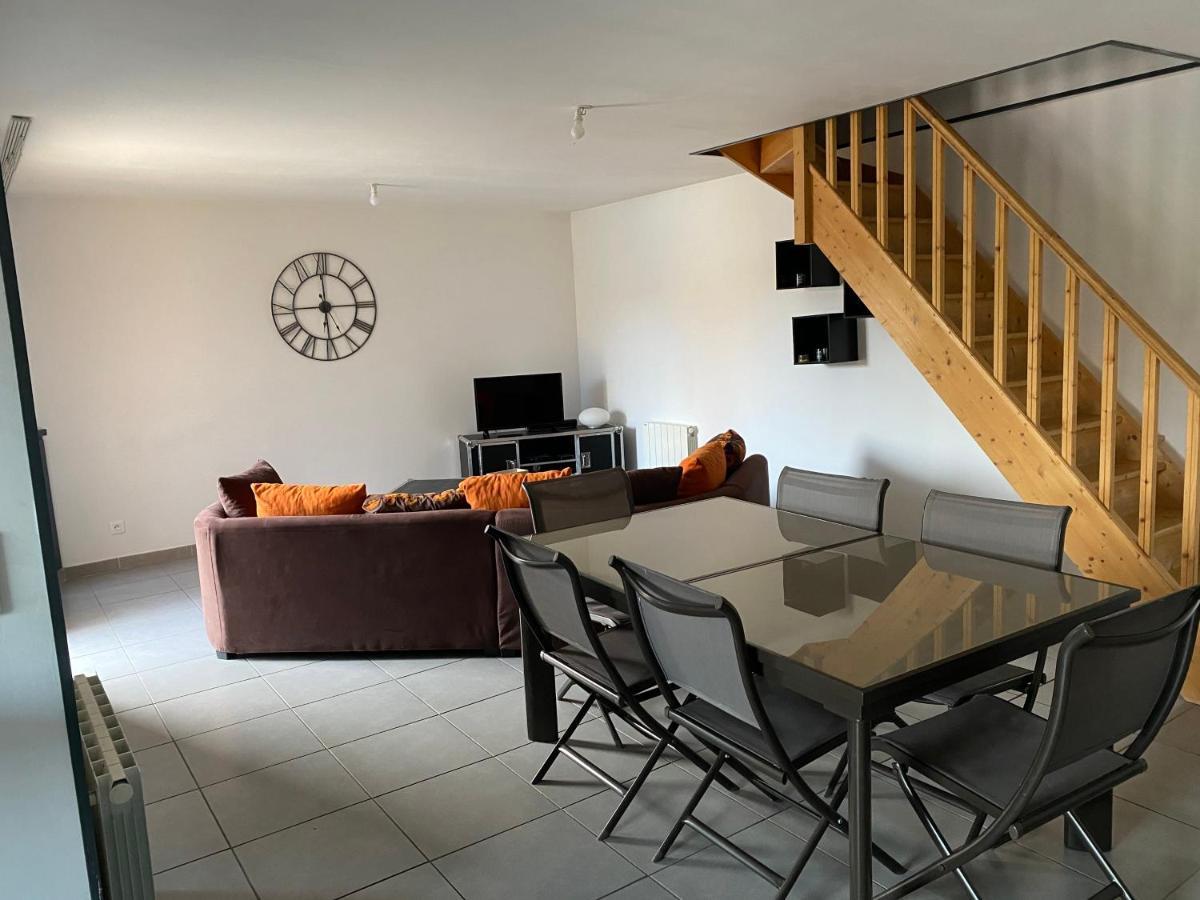 Villa Logement Calme A La Campagne Thennes Exterior foto